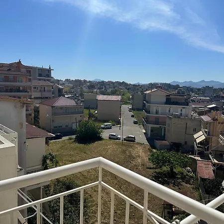 Fk Maison Agrinio Esterno foto